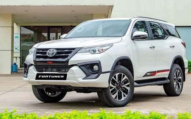 Dòng xe 7 chỗ Toyota Fortuner