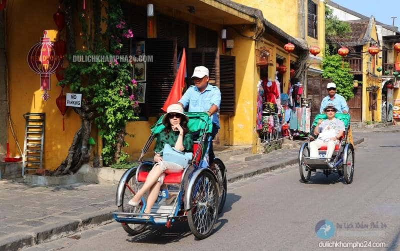 Du lịch Hội An di chuyển bằng XÍCH LÔ